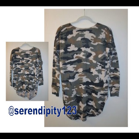 LF Stores Camouflage Sweater – Medium - NWT - Picture 3 of 4