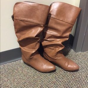 Brown boots