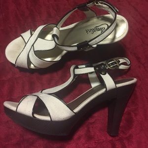 Candie's heeled sandals