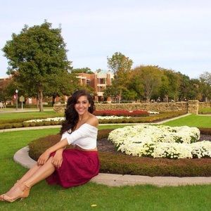 Meet your Posher, Meagan