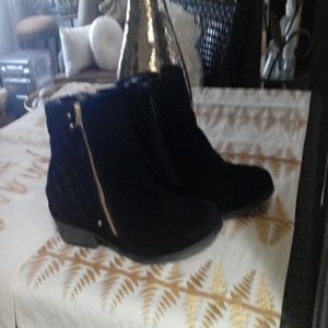 Suede ankle bootie pointed toe
