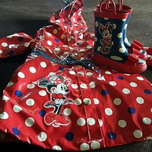Rain coat and boots