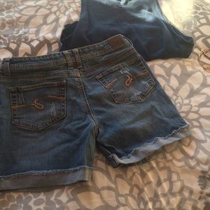 Kids Distressed shorts