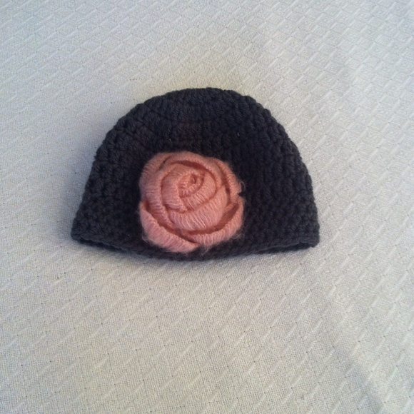 Beanie - Picture 3 of 3