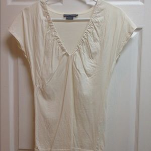 Ralph Lauren 100% cotton v-neck t-shirt