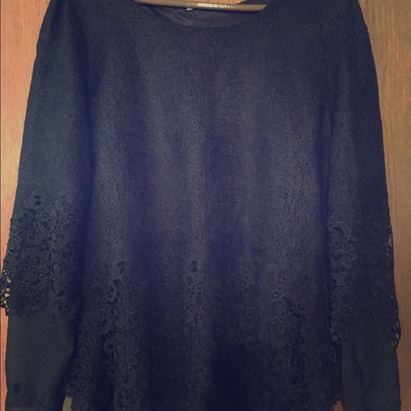 Black lace with sheer underlay blouse. - Picture 1 of 1