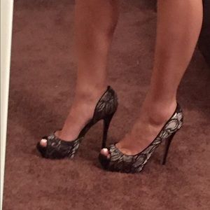 Prom, wedding shoes! Black lace heels from Bebe