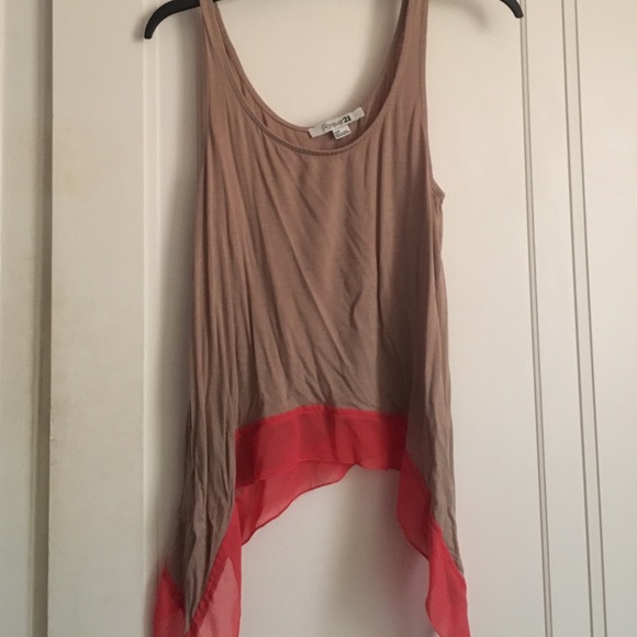 Brown top with orange detailing!