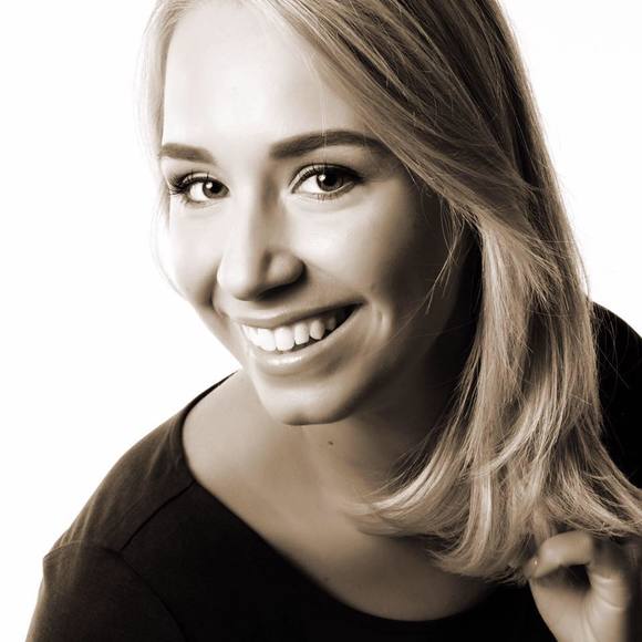 Meet your Posher, Emma