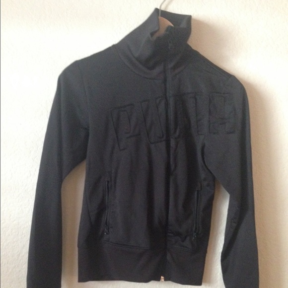 Black puma jacket - Picture 1 of 3