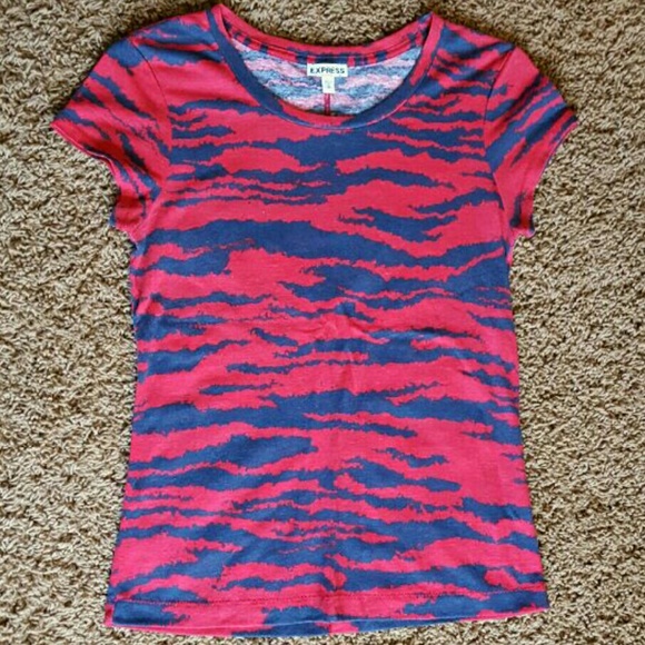Like New Express Patterned Top