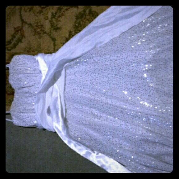 Juniors white prom dress