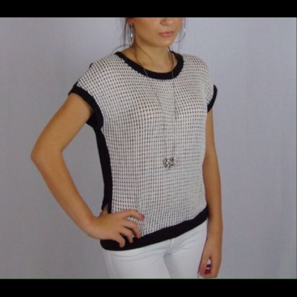 Black and White Top