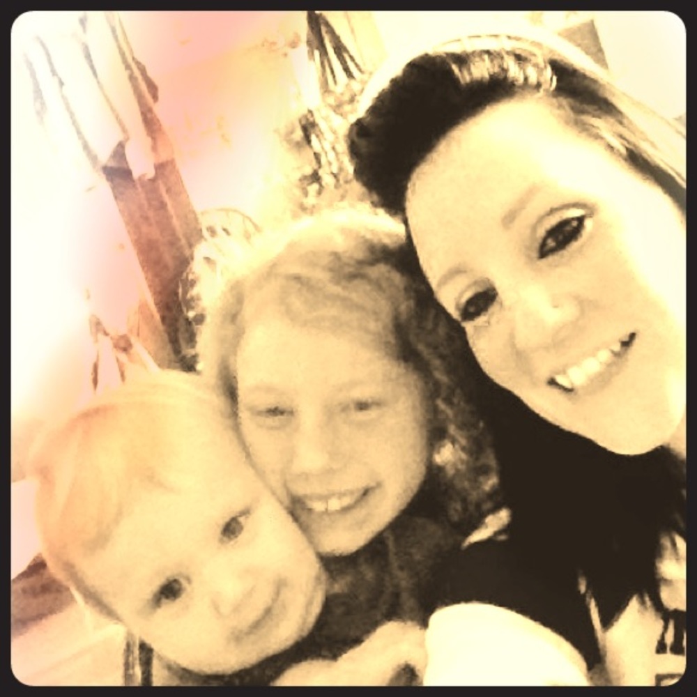 Meet your Posher, Tari