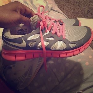 Nike Free Runs
