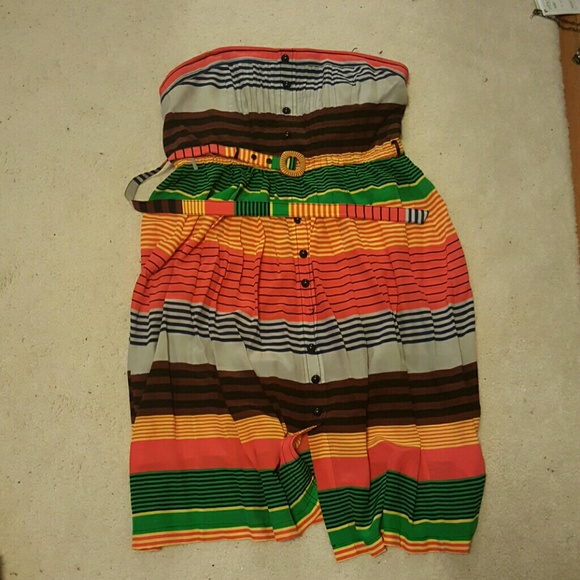 Beautiful and bright strapless dress with belt