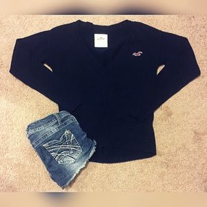 Hollister sweater