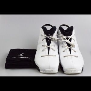 Worn Men's Jordan 18.5