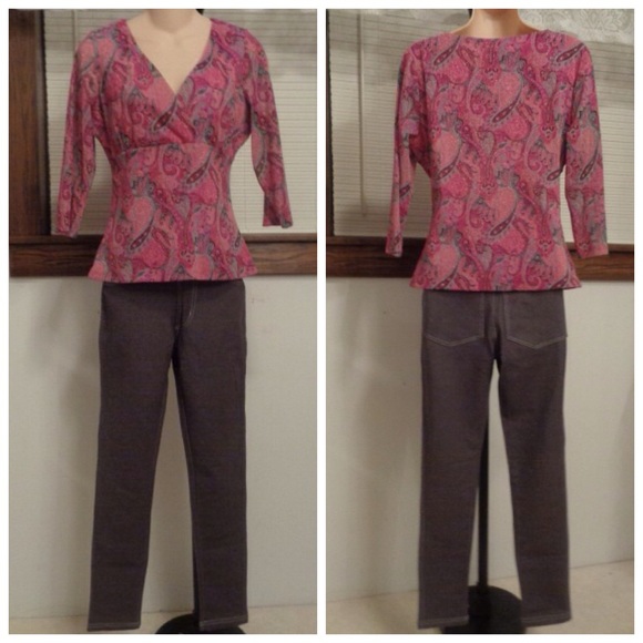 Grey Denim Look Leggings White Stitching NWOT Size Small