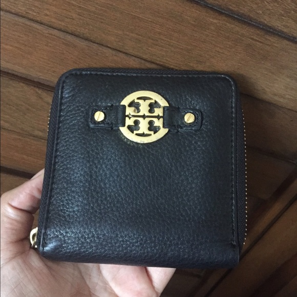 Tory Burch black leather wallet