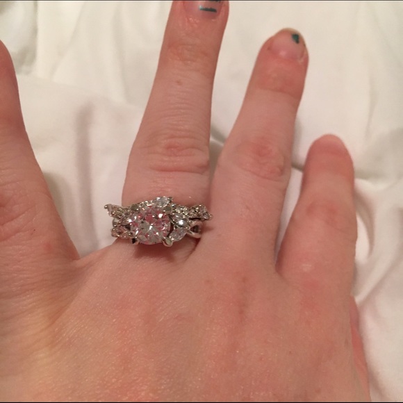 2 pc white gold ring - Picture 3 of 4