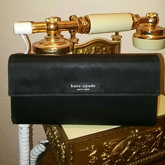 Kate Spade nylon wallet ...