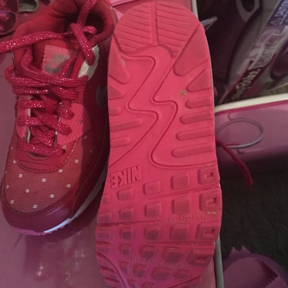 valentine airmaxes