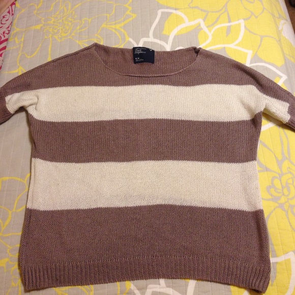 American Eagle Top