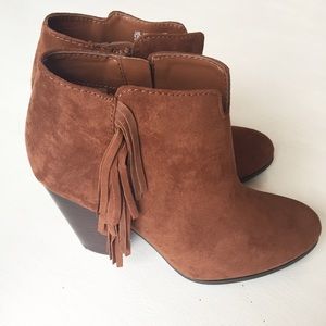 Carlos fringe booties