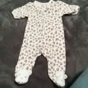 Baby clothing