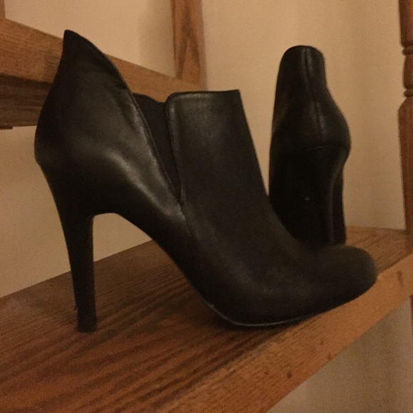 Bcbg Booties - image 2