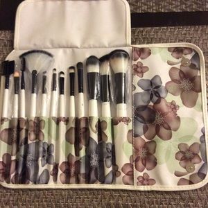 12 piece makeup brush set