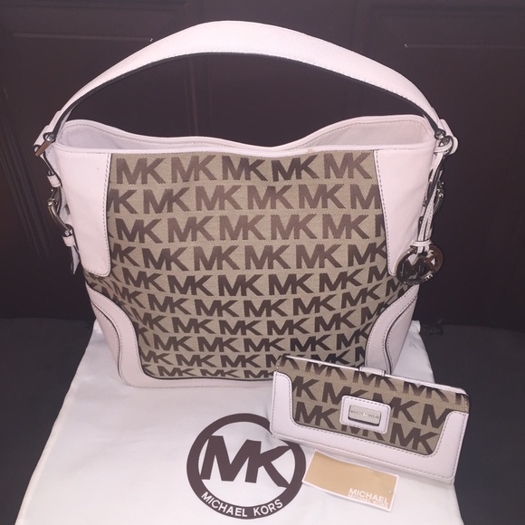 Authentic Michael Kors brookville sets,New