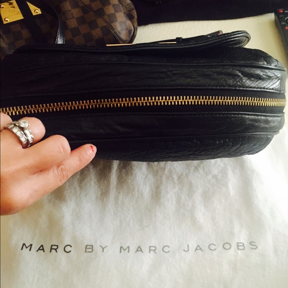 MARC BY MAR JACOB Sold🔴 - Picture 2 of 4