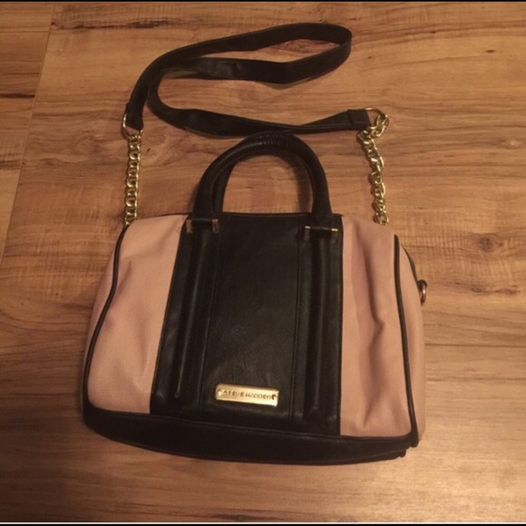 Steve Madden purse
