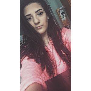 Meet your Posher, Kaitlyn