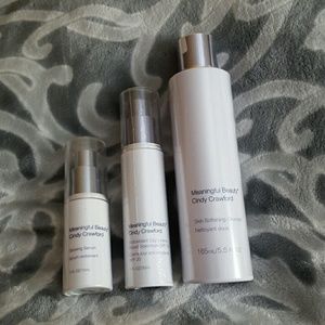 NWT Meaningful Beauty Cindy Crawford Skin Care Set