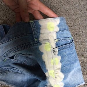 Aeropostale Shorts - Aeropostale Jean shorts with faded sides! Aeropostale Shorts - Aeropostale Jean shorts with faded sides!