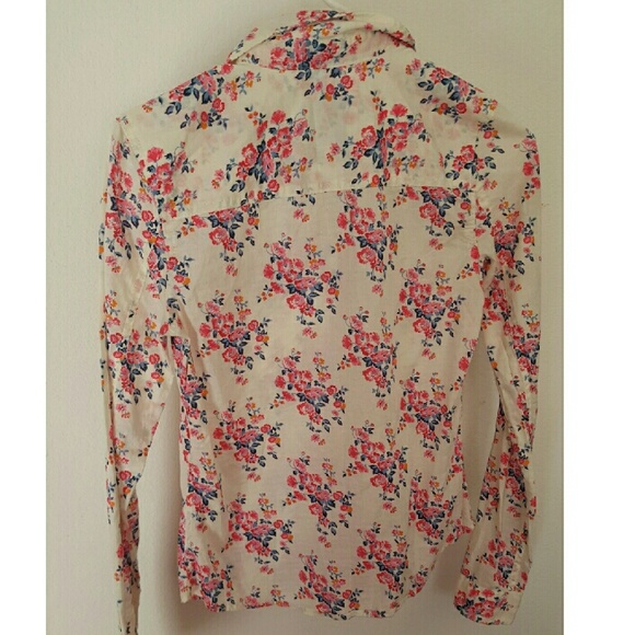 Button up - Picture 2 of 2