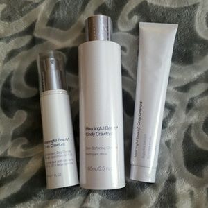 NWT Meaningful Beauty Cindy Crawford Skin Care Set
