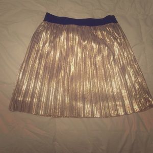 METALLIC GOLD SKIRT FOREVER 21