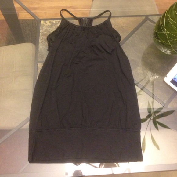 Lululemon No Limits Tank