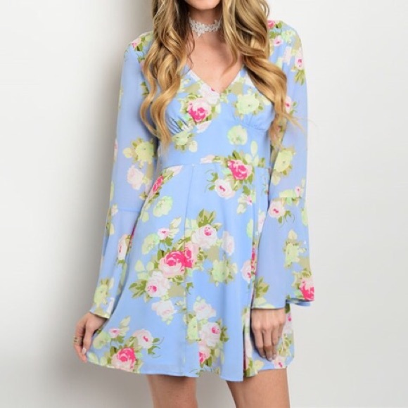 Boutique Dresses & Skirts - Spring Fling Floral Dress Boutique Dresses & Skirts - Spring Fling Floral Dress
