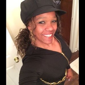 Meet your Posher, Ana flavia