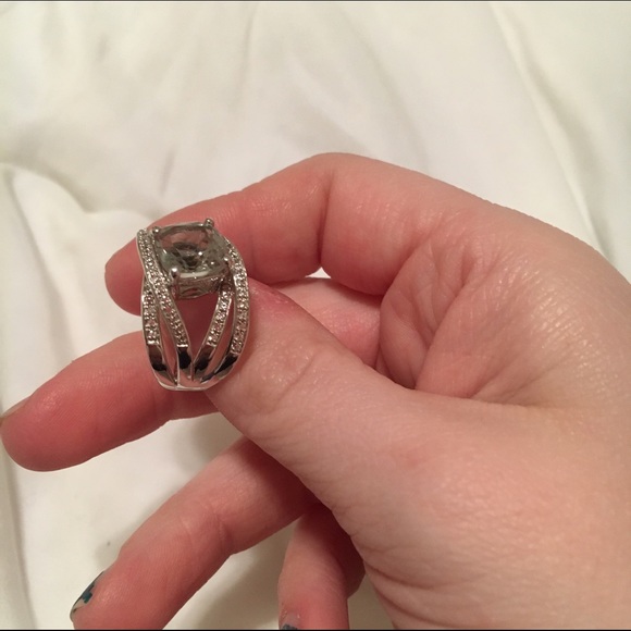 Quartz ring - Picture 3 of 4