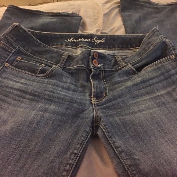 American Eagle Artist Jean