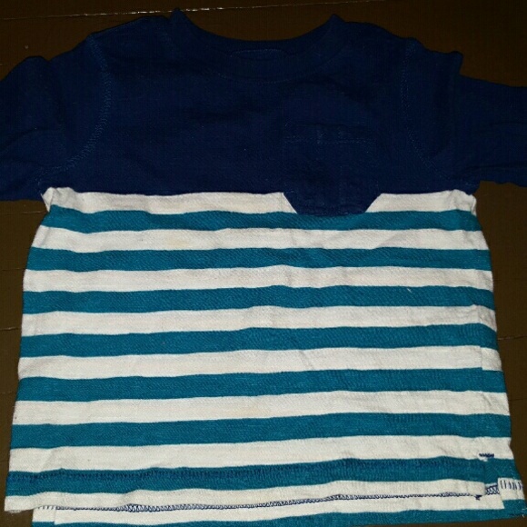Kid's old navy long sleeve t-shirt