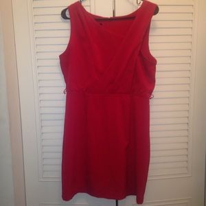 🎈Red Dress Super Flattering with Belt