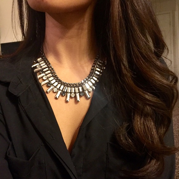 SOLD🌟Silver statement necklace