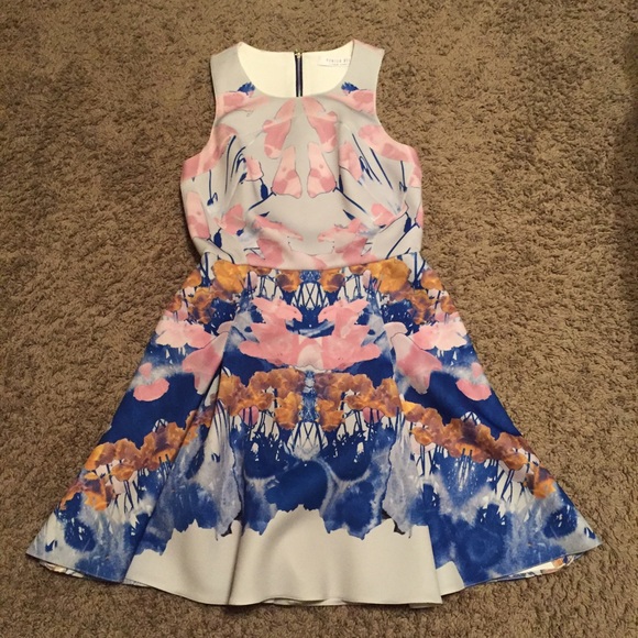 Hunter Bell Dresses & Skirts - dress